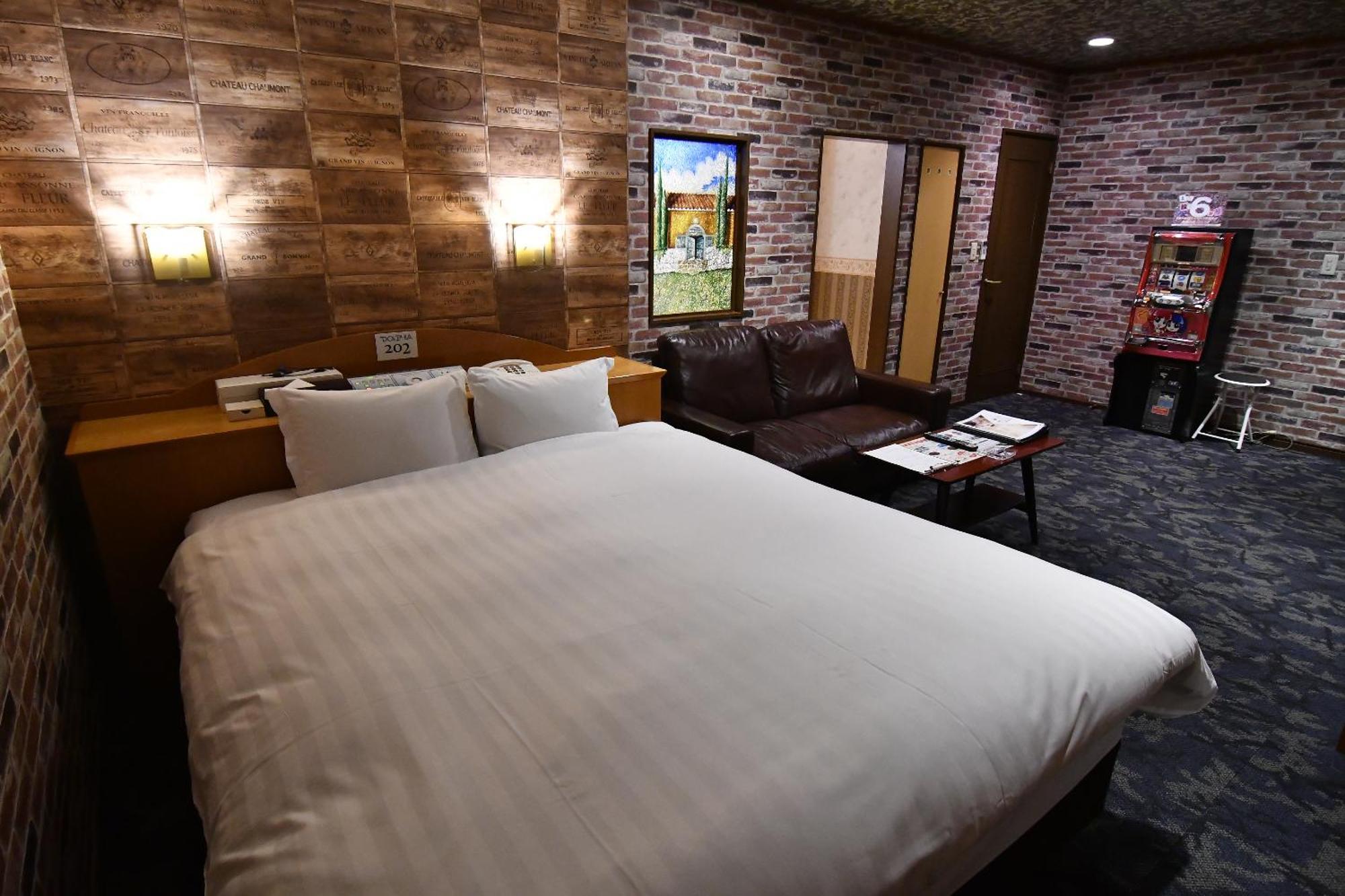 Hotel Dolphia-Adult Only Daisen  Buitenkant foto